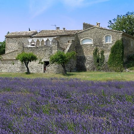 La Ferme Les Eybrachas Réauville Exterior foto